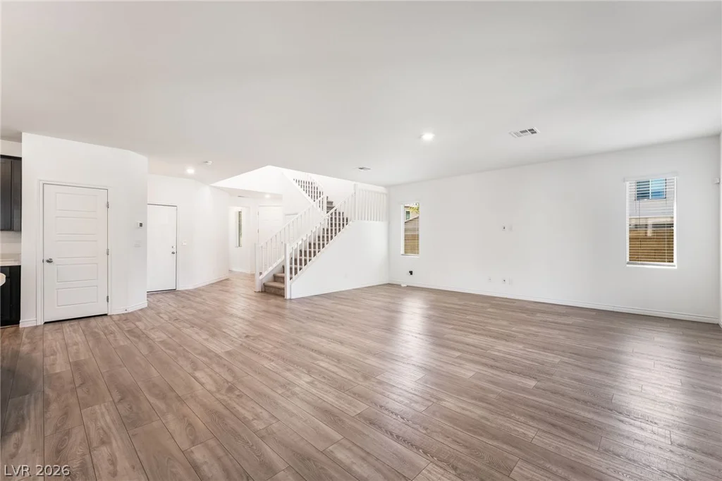 4456 Mural Glen, North Las Vegas, NV 89084