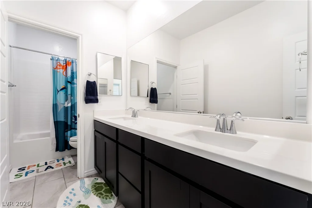 4456 Mural Glen, North Las Vegas, NV 89084