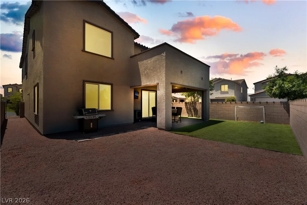 4456 Mural Glen, North Las Vegas, NV 89084