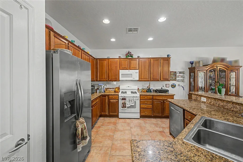 2321 Carrier Dove, North Las Vegas, NV 89084