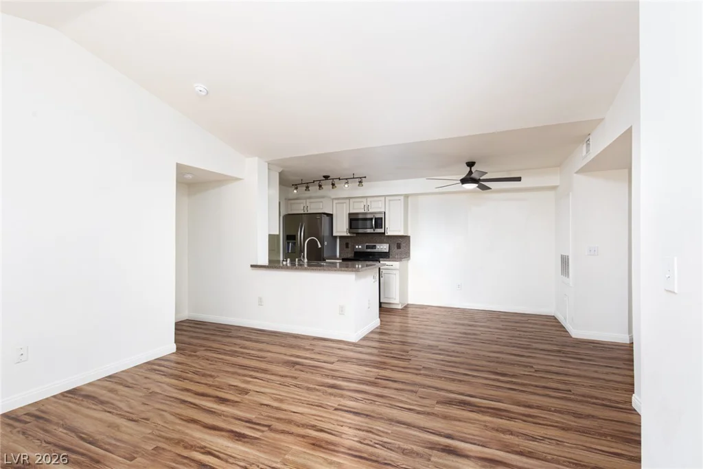 231 Horizon Ridge, Henderson, NV 89012