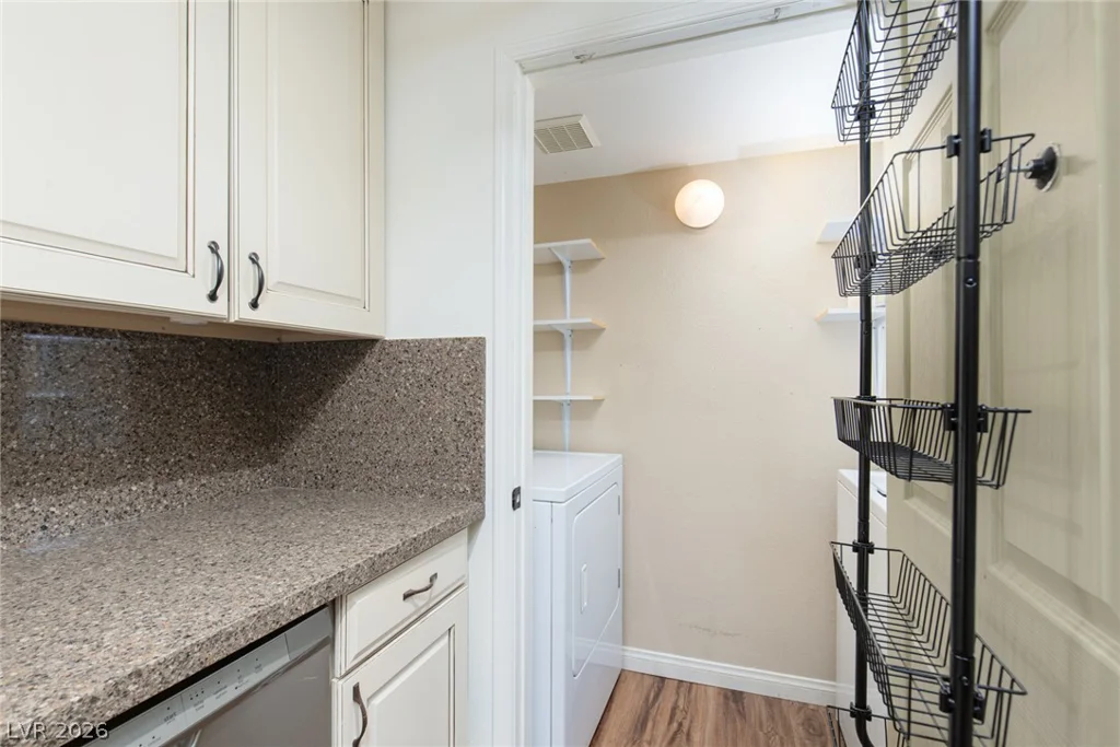 231 Horizon Ridge, Henderson, NV 89012