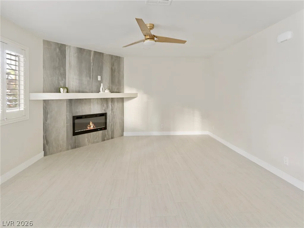 1325 Pinto Rock, Las Vegas, NV 89128