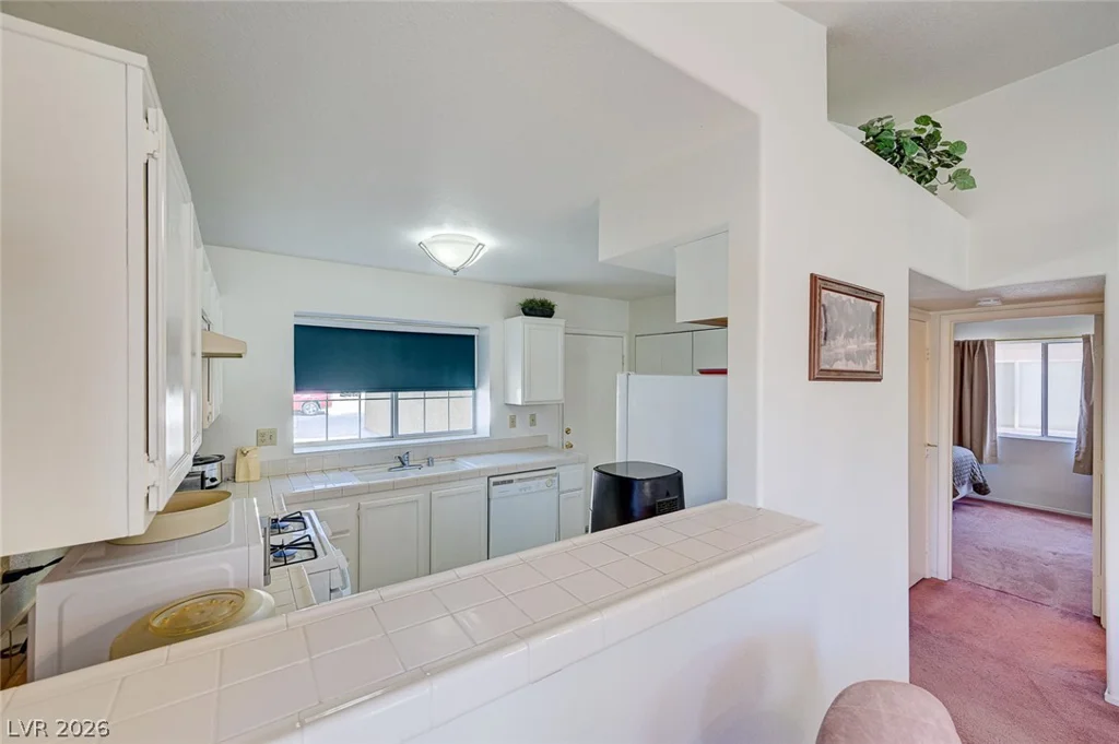 2265 Seahurst, Las Vegas, NV 89142