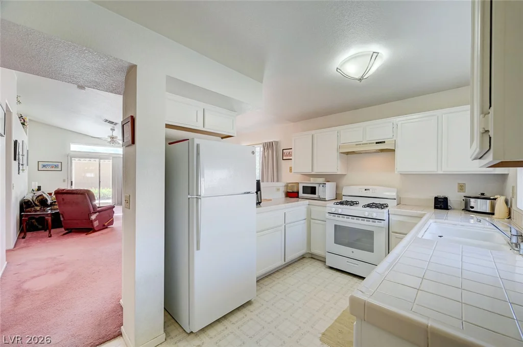2265 Seahurst, Las Vegas, NV 89142