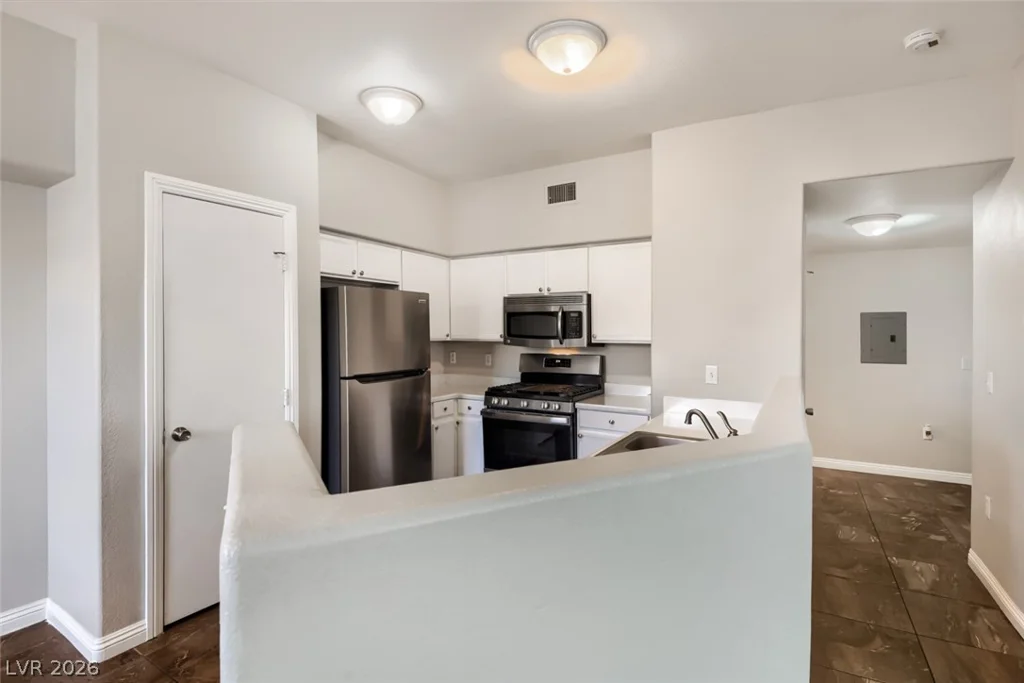 9303 Gilcrease, Las Vegas, NV 89149