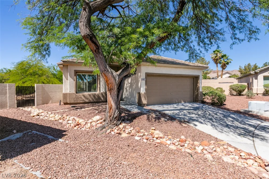 10925 Fog Hollow, Las Vegas, NV 89135