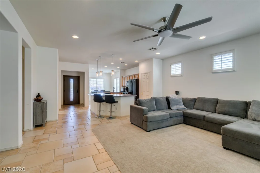 10925 Fog Hollow, Las Vegas, NV 89135