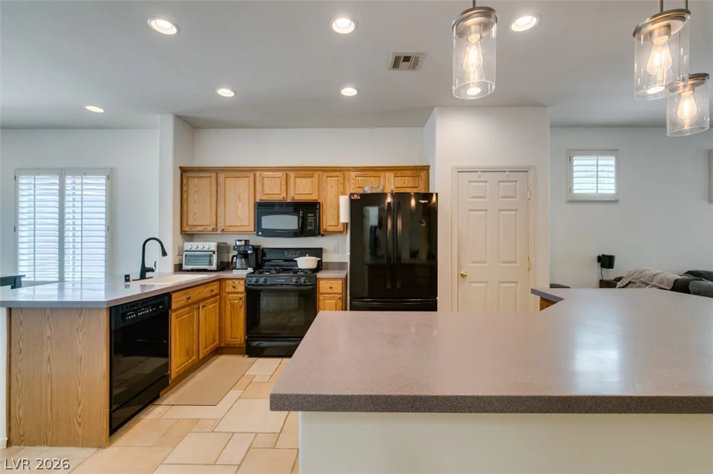 10925 Fog Hollow, Las Vegas, NV 89135