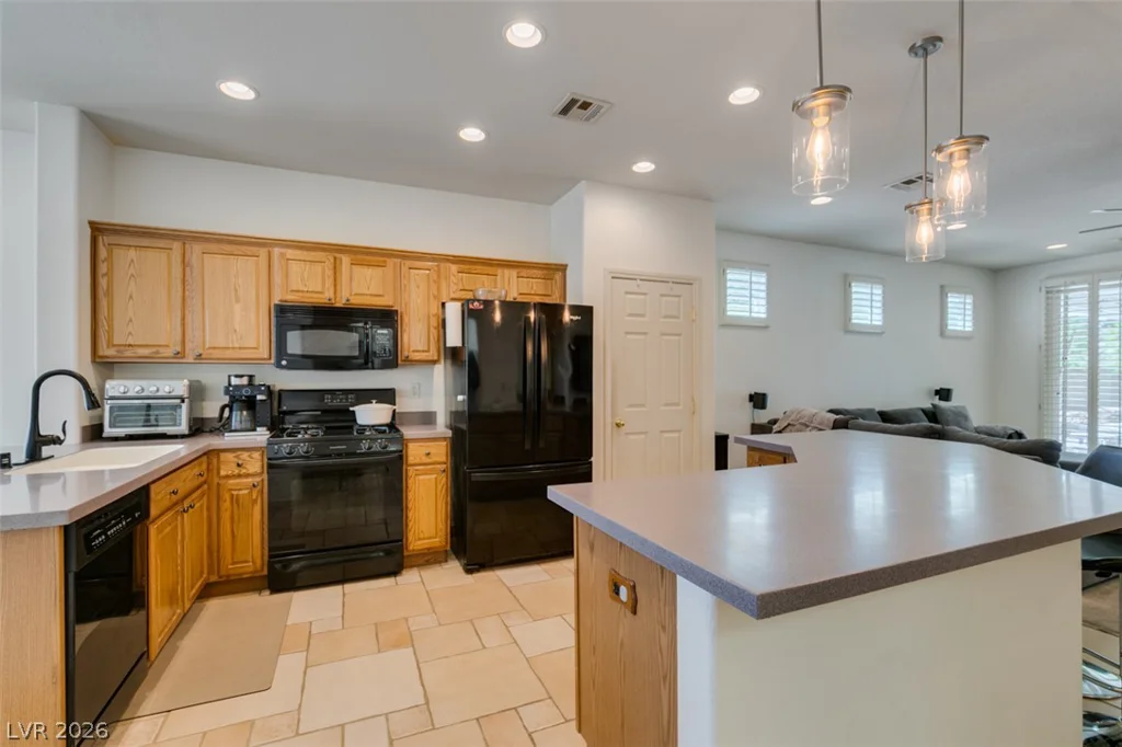 10925 Fog Hollow, Las Vegas, NV 89135