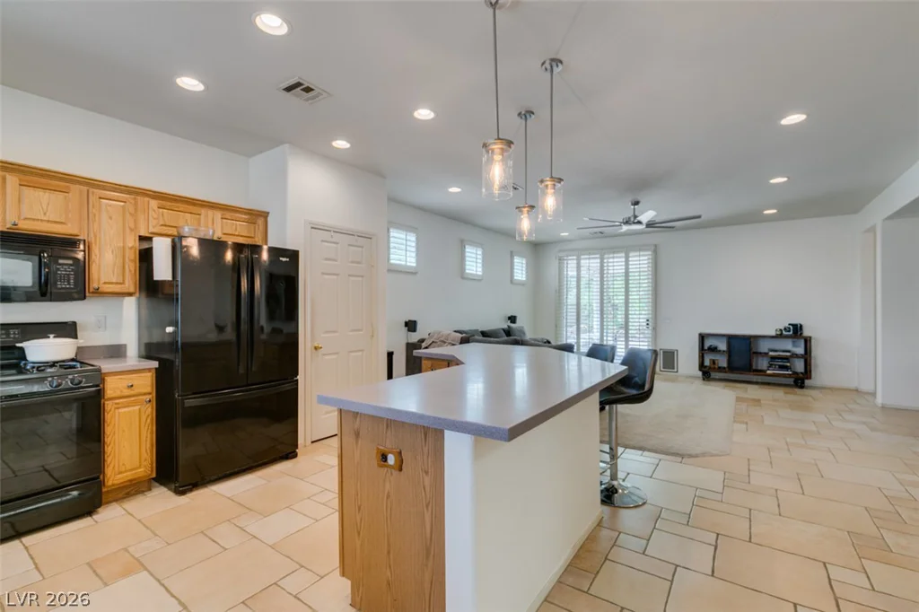 10925 Fog Hollow, Las Vegas, NV 89135