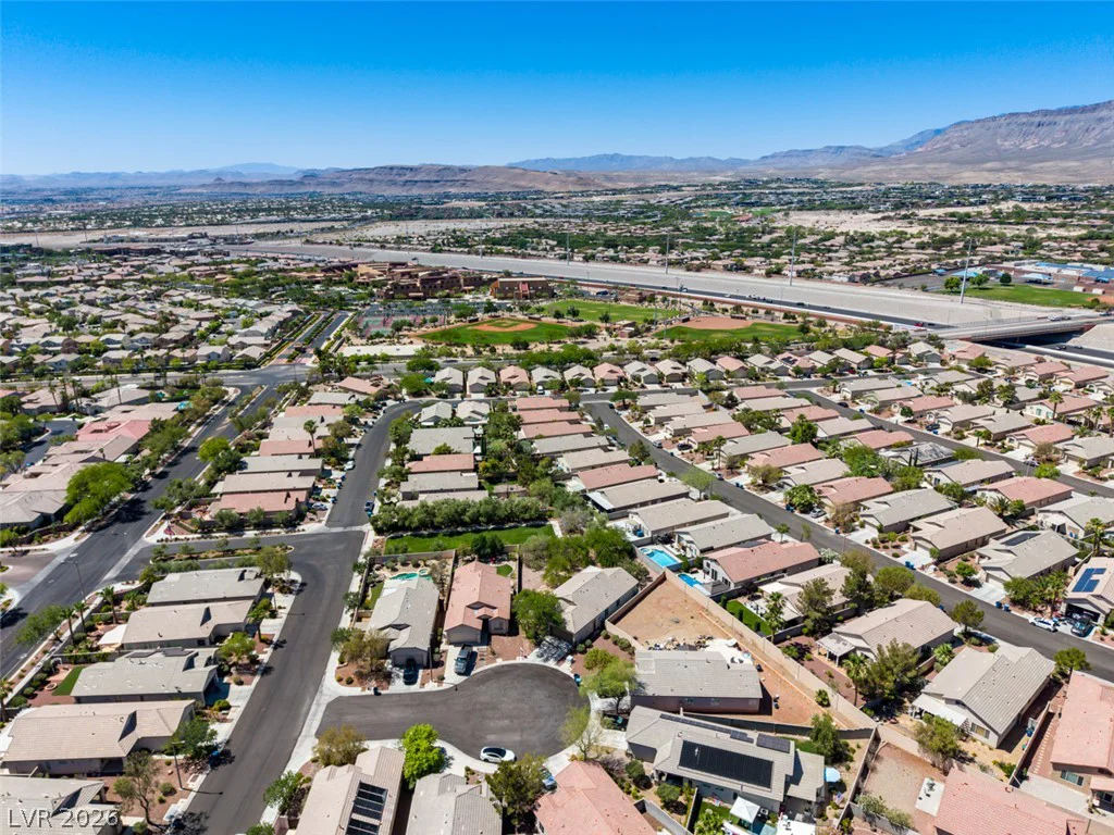 10925 Fog Hollow, Las Vegas, NV 89135