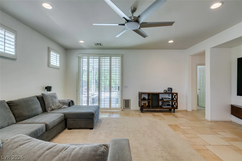 10925 Fog Hollow, Las Vegas, NV 89135