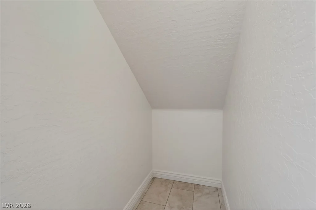 10596 La Campana, Las Vegas, NV 89179