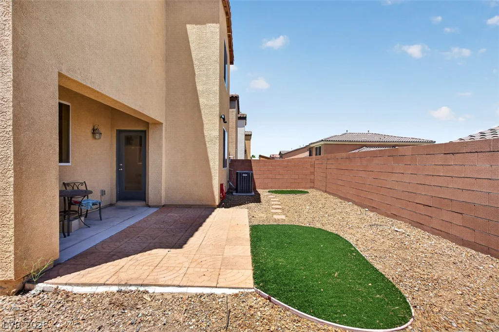 10596 La Campana, Las Vegas, NV 89179