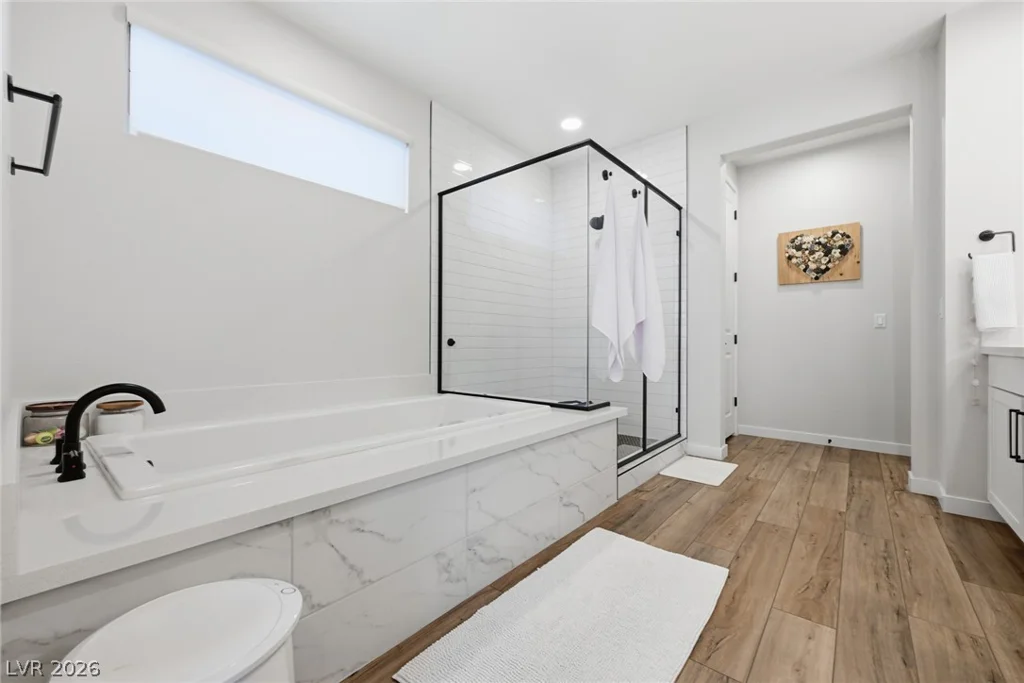 10253 Barnett Hill, Las Vegas, NV 89166
