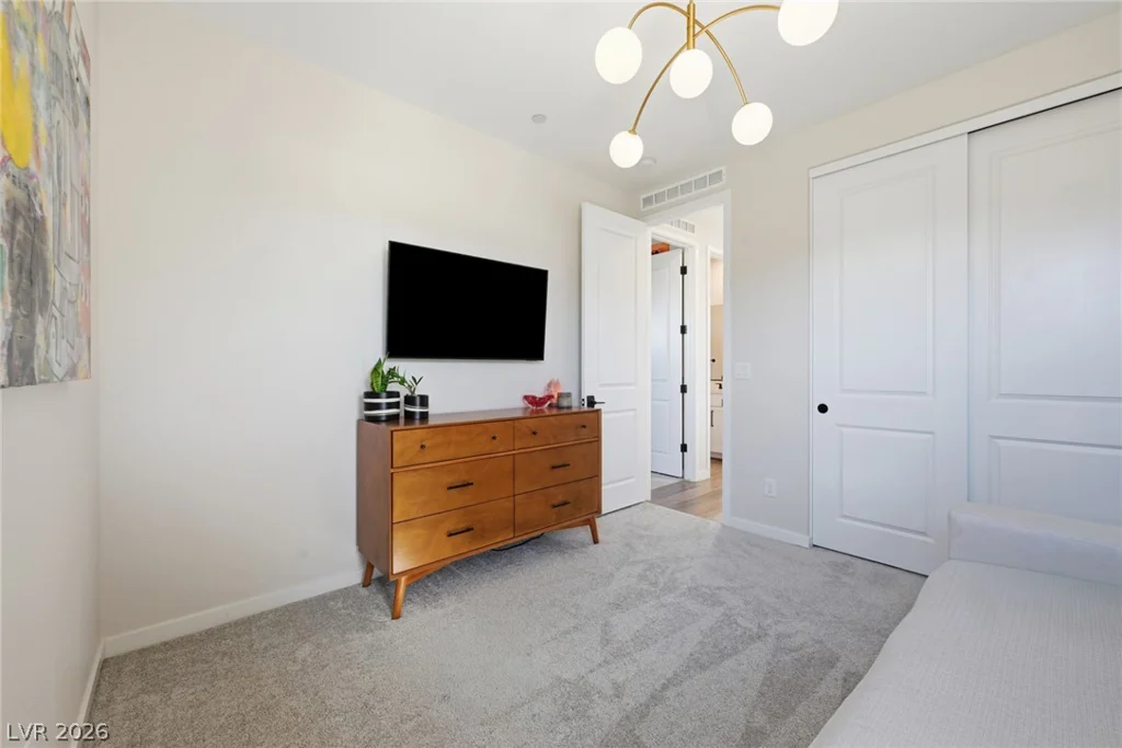 10253 Barnett Hill, Las Vegas, NV 89166