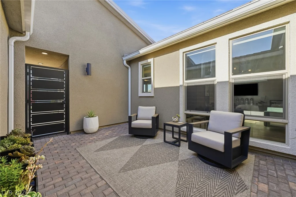 10253 Barnett Hill, Las Vegas, NV 89166
