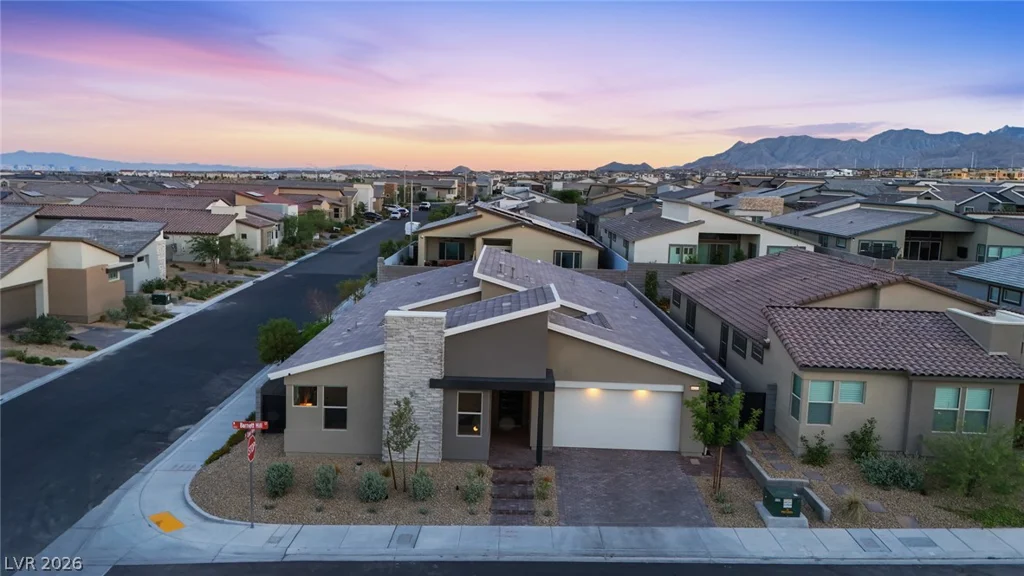 10253 Barnett Hill, Las Vegas, NV 89166