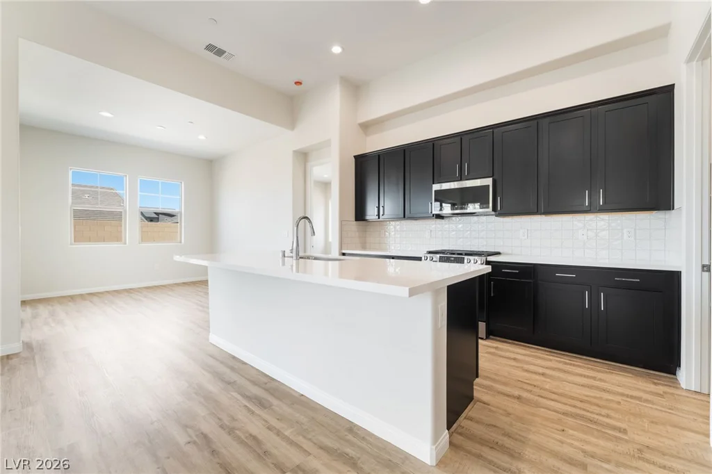 660 Ambridge, Henderson, NV 89011