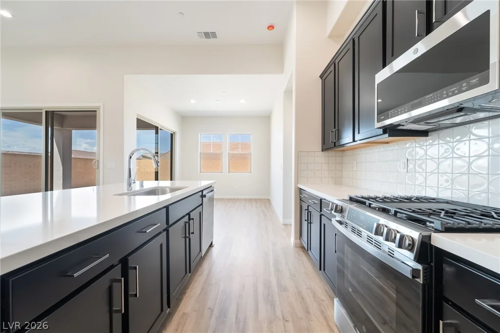 660 Ambridge, Henderson, NV 89011