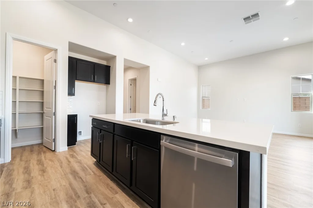 660 Ambridge, Henderson, NV 89011