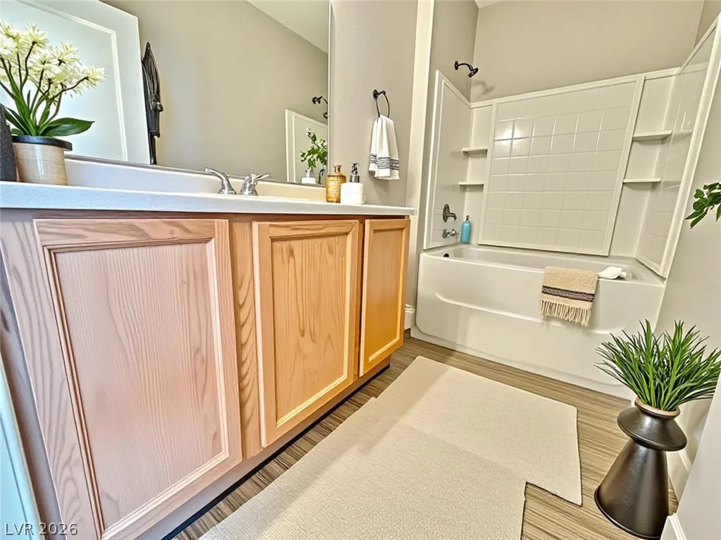 6868 Sky Pointe, Las Vegas, NV 89131