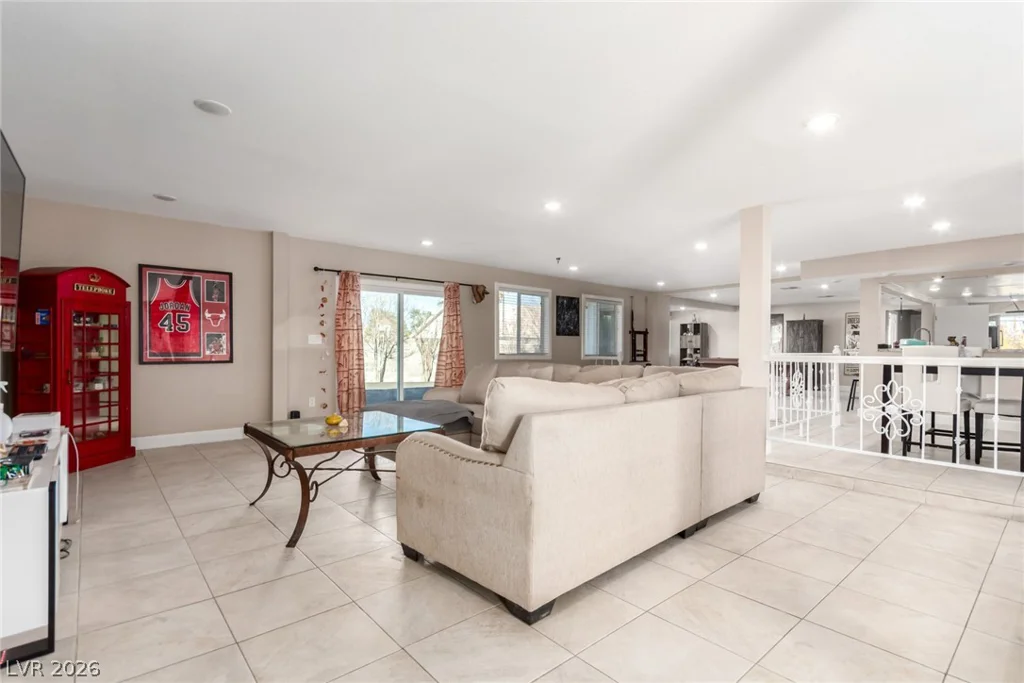 2940 Bronco, Las Vegas, NV 89146