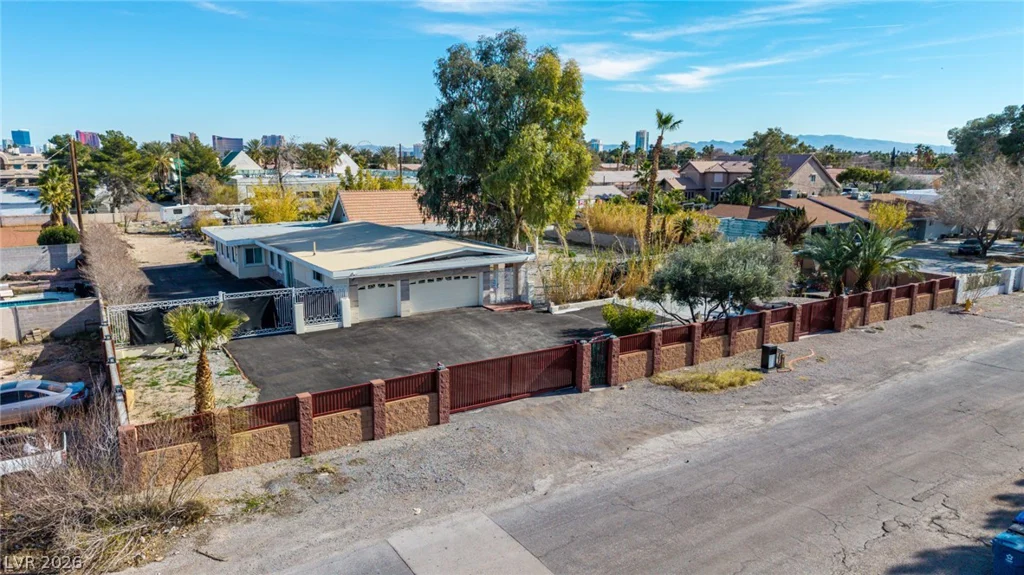 2940 Bronco, Las Vegas, NV 89146