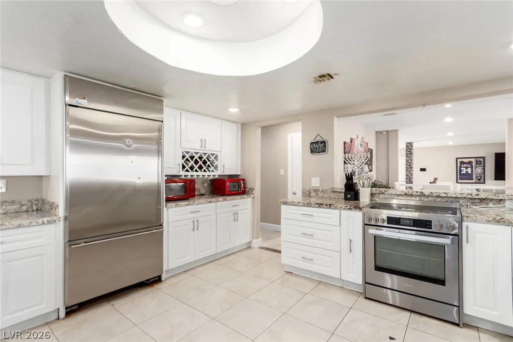 2940 Bronco, Las Vegas, NV 89146