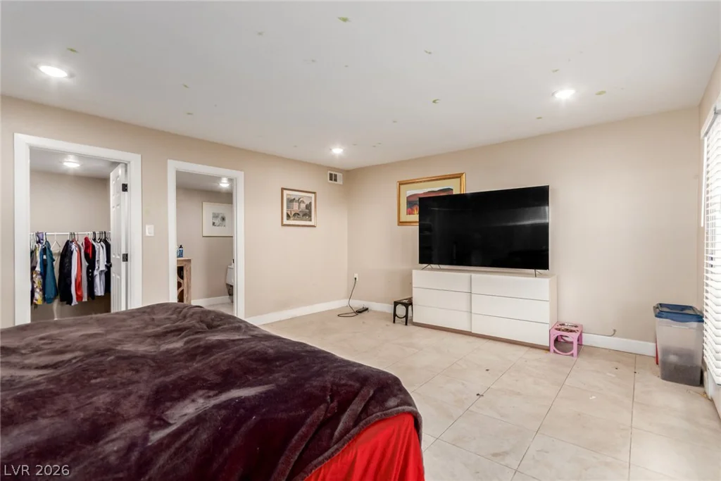 2940 Bronco, Las Vegas, NV 89146