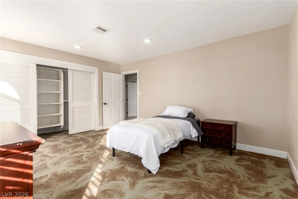 2940 Bronco, Las Vegas, NV 89146