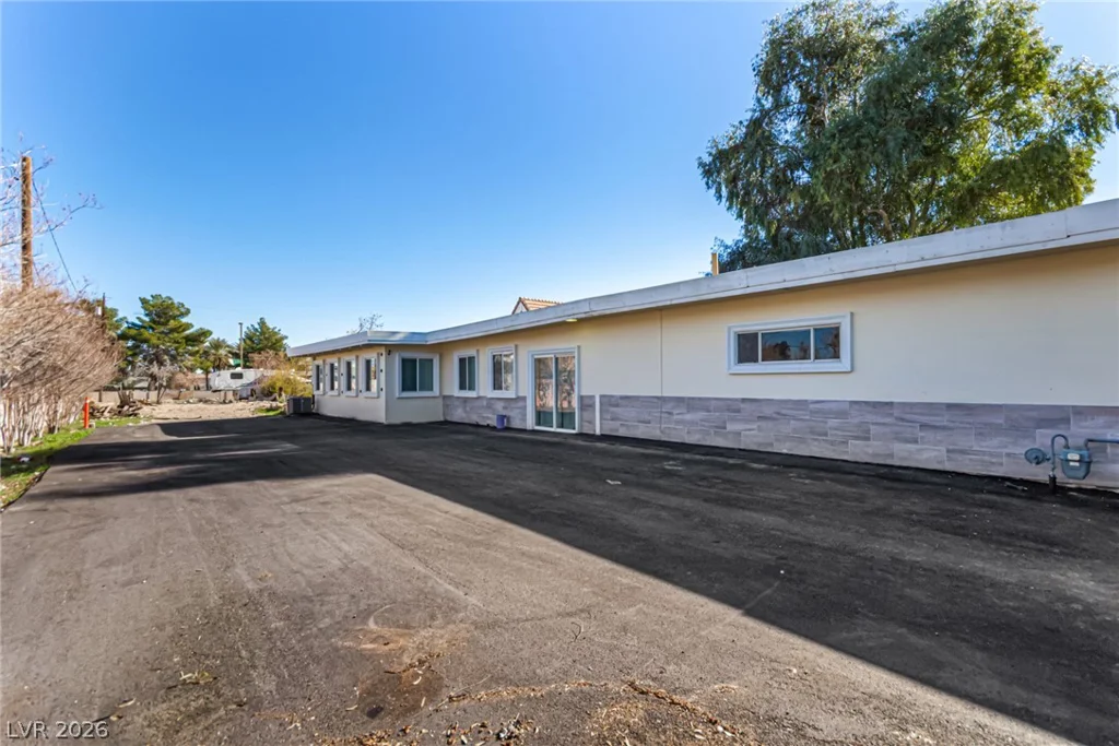 2940 Bronco, Las Vegas, NV 89146