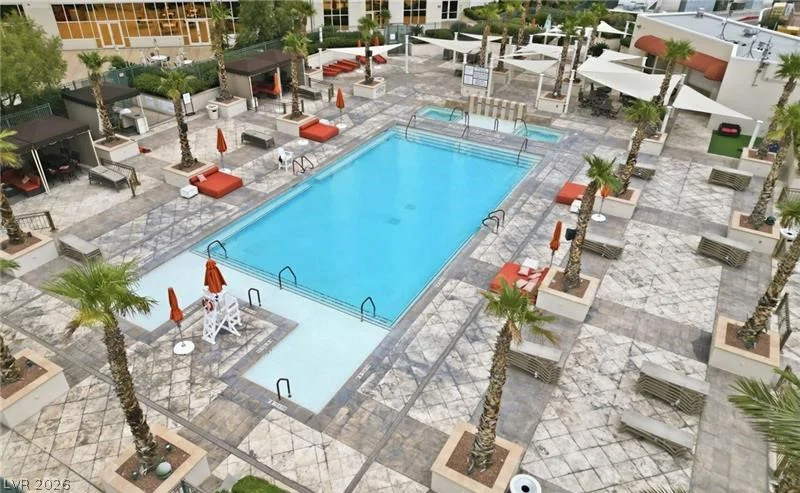 135 Harmon, Las Vegas, NV 89109