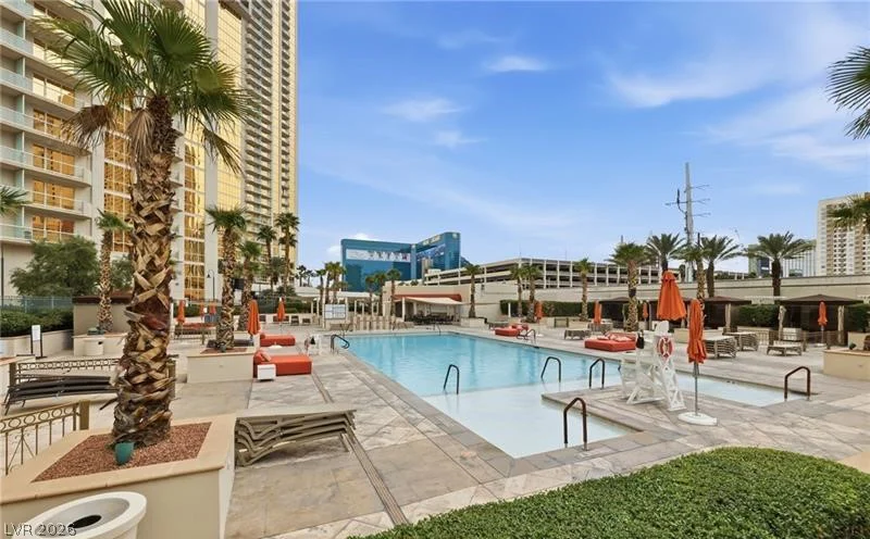 135 Harmon, Las Vegas, NV 89109