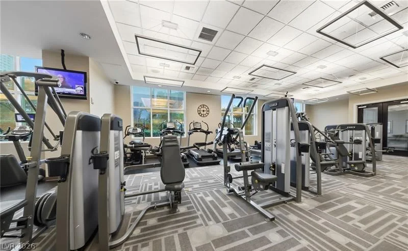 135 Harmon, Las Vegas, NV 89109