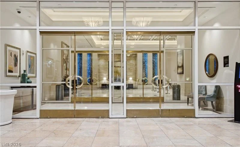 135 Harmon, Las Vegas, NV 89109
