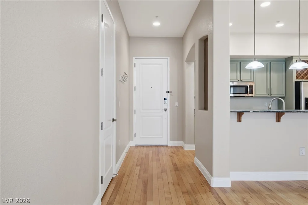 44 Serene, Las Vegas, NV 89123