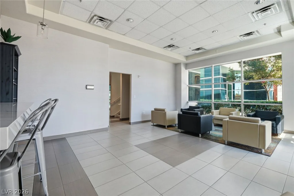 44 Serene, Las Vegas, NV 89123
