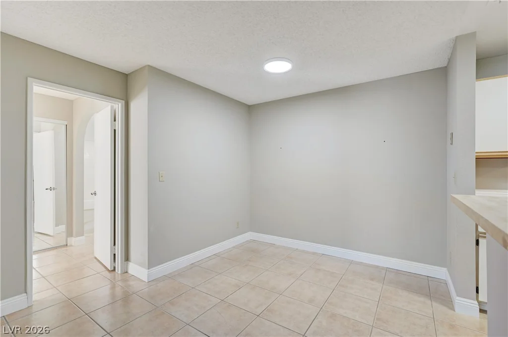 2200 Fort Apache, Las Vegas, NV 89117