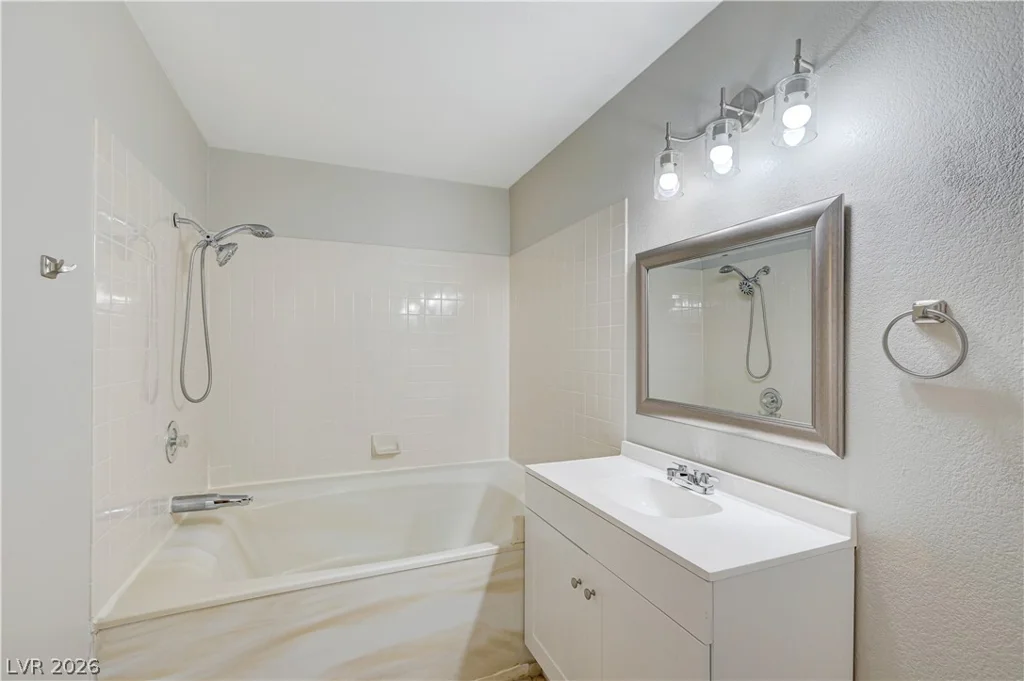 2200 Fort Apache, Las Vegas, NV 89117