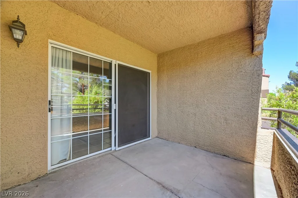 2200 Fort Apache, Las Vegas, NV 89117