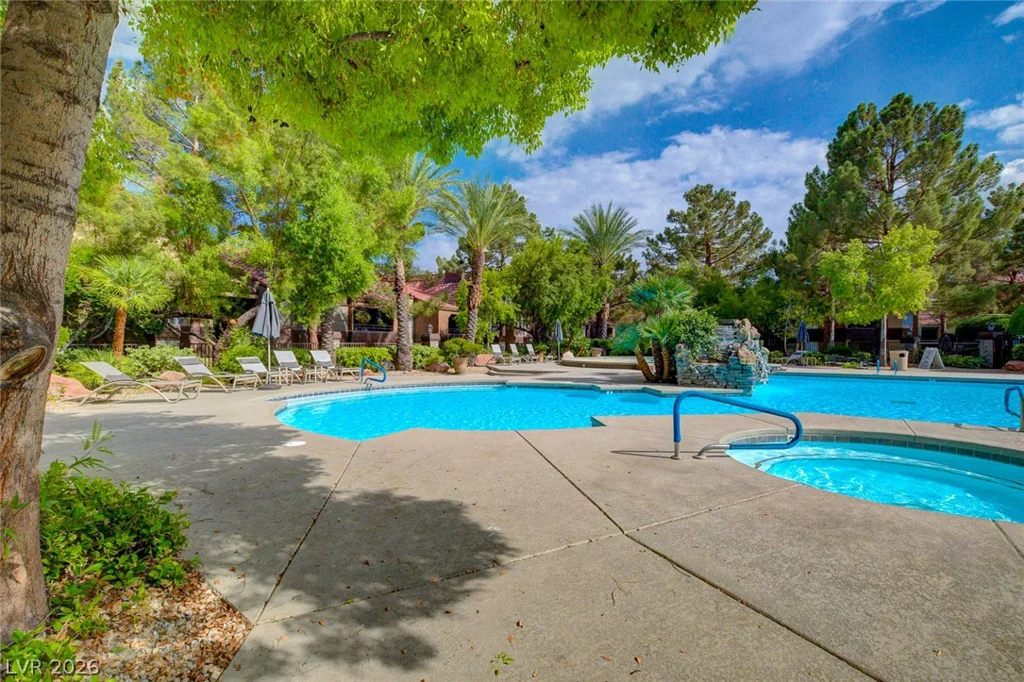 2200 Fort Apache, Las Vegas, NV 89117
