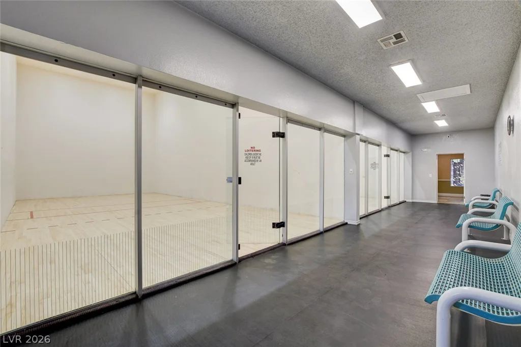 2200 Fort Apache, Las Vegas, NV 89117