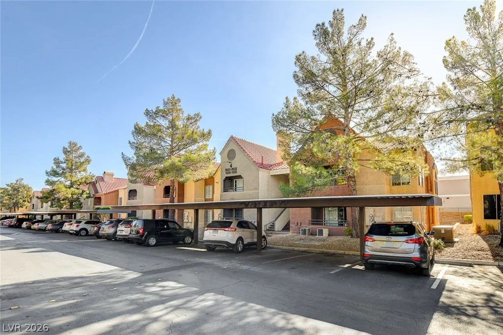 2200 Fort Apache, Las Vegas, NV 89117