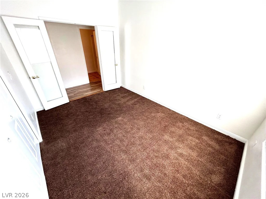 1900 Torrey Pines, Las Vegas, NV 89108