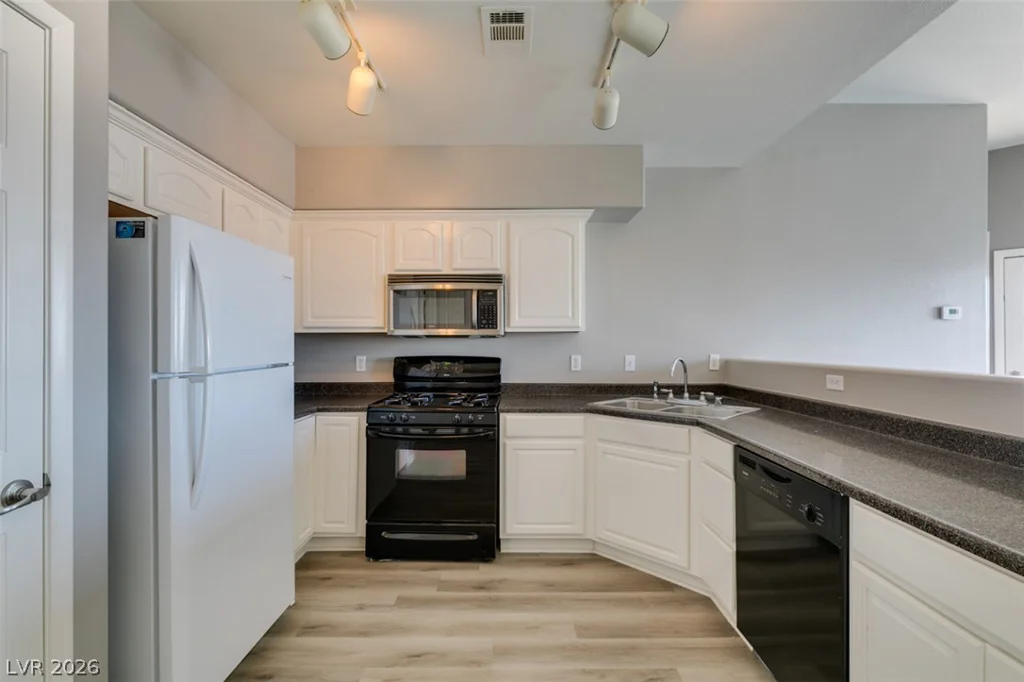 9303 Gilcrease, Las Vegas, NV 89149
