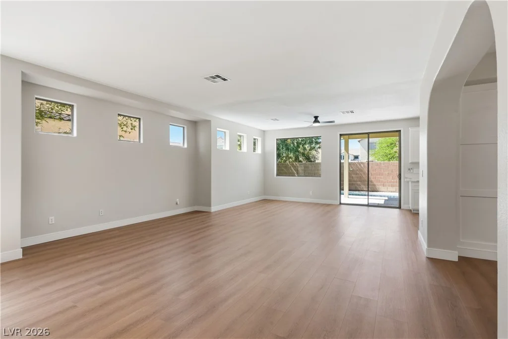 3440 Bella Viera, Las Vegas, NV 89141