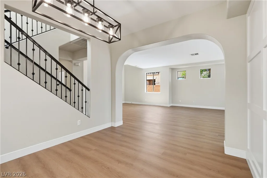 3440 Bella Viera, Las Vegas, NV 89141