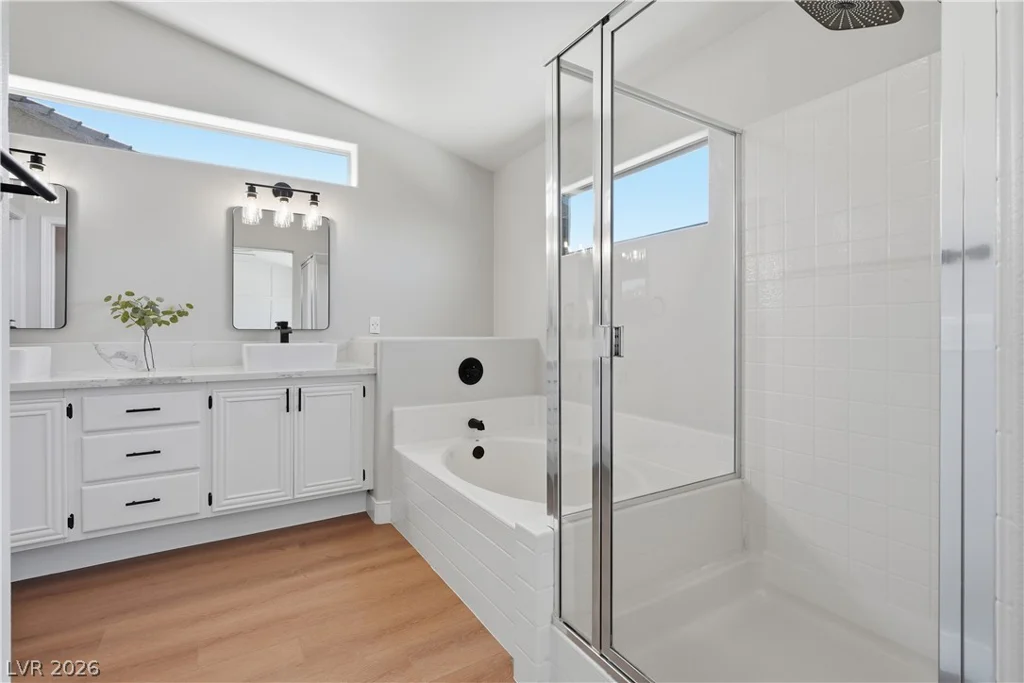 3440 Bella Viera, Las Vegas, NV 89141